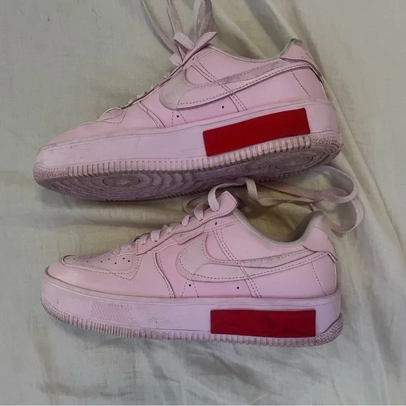 Women’s air force 1 fontanka ‘valentines day’ size 9 all pink nike sneakers - Picture 3 of 4